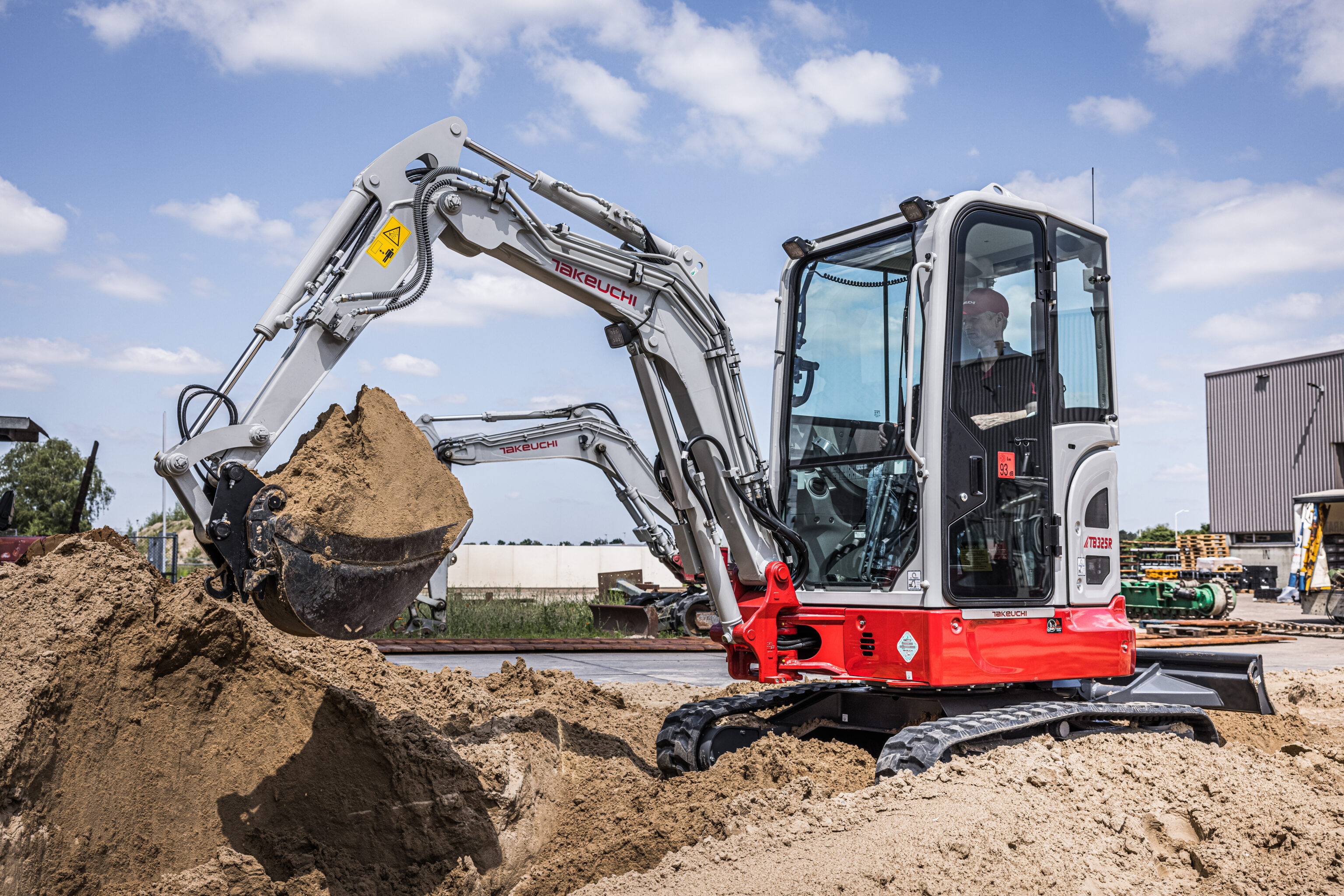 TB325R op de bouw